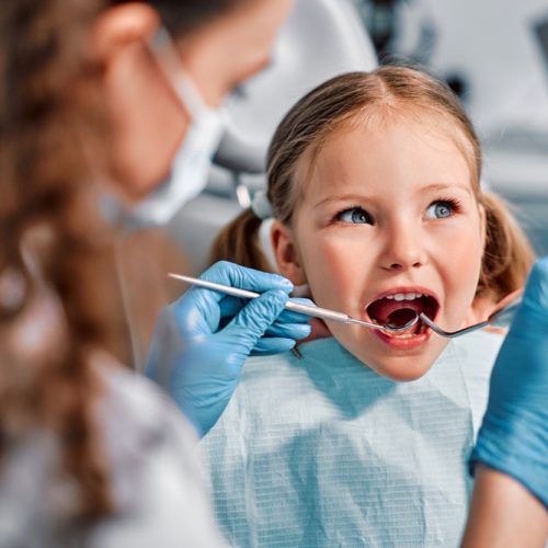Children's,Dentistry.,First,Examination,At,The,Dentist.,A,Cute,Beautiful